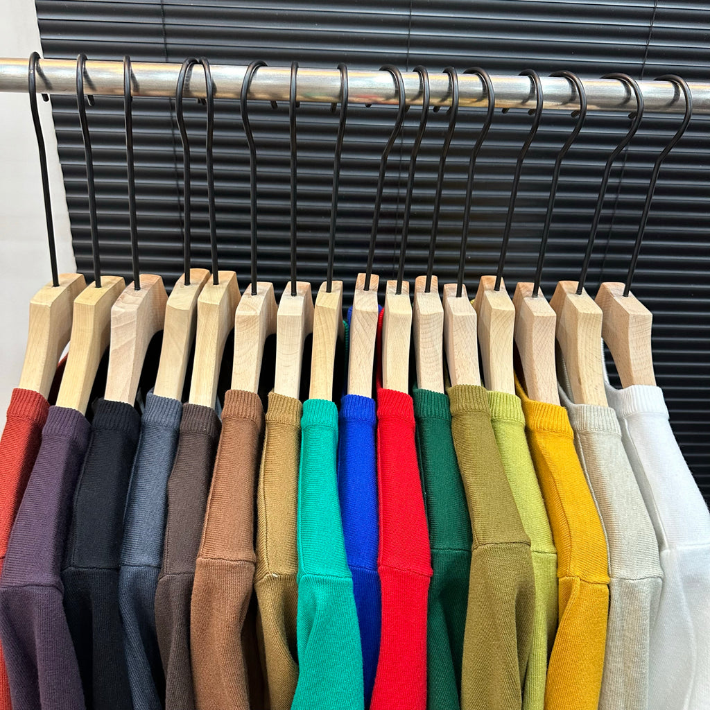 01 Short Sleeve Knitted round Tshirt