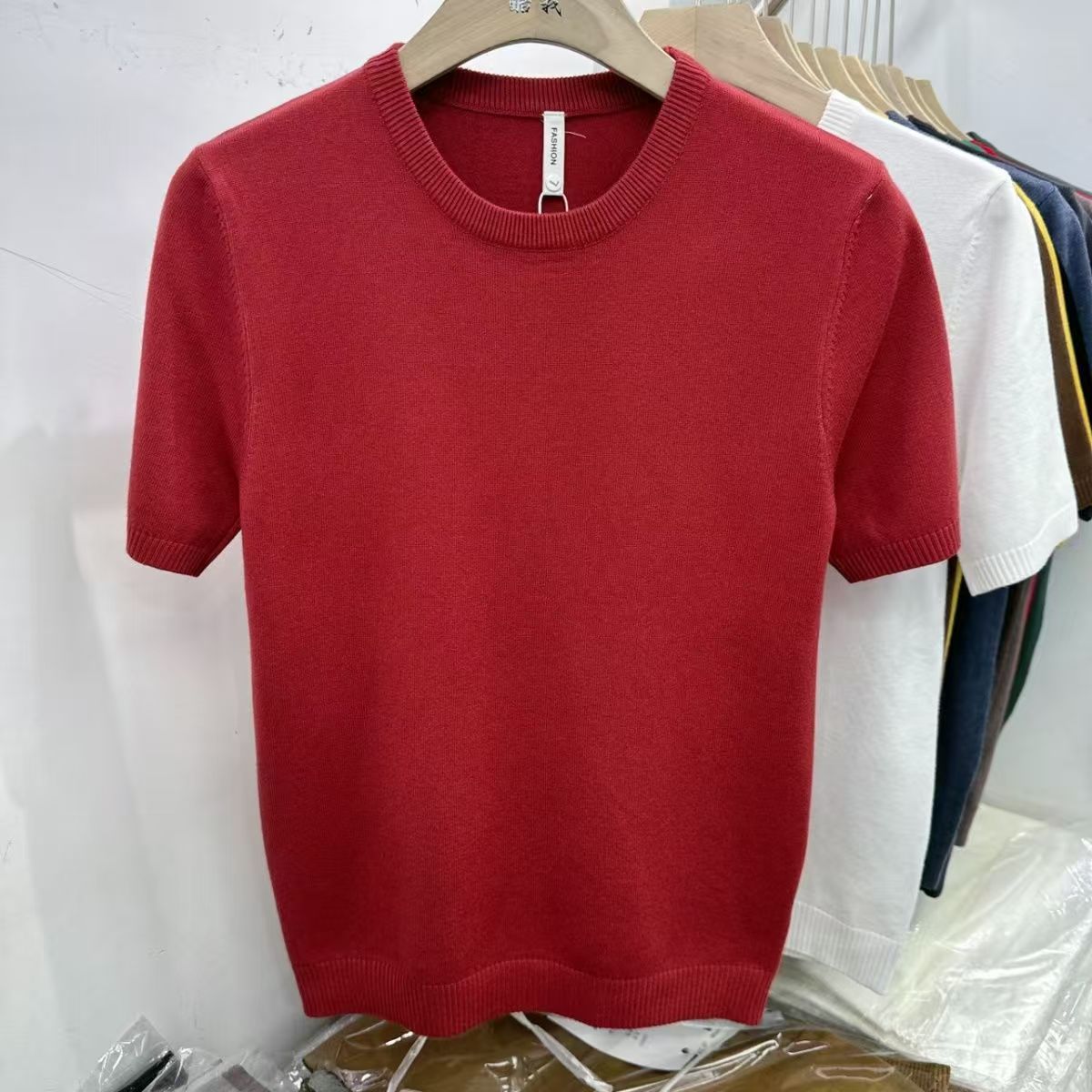 01 knitted slim lapel t-shirt