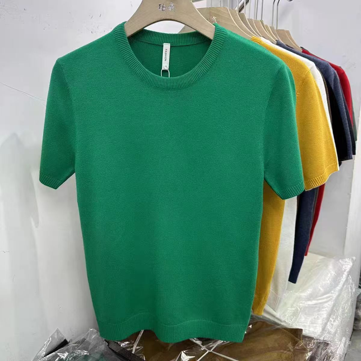 01 knitted slim lapel t-shirt