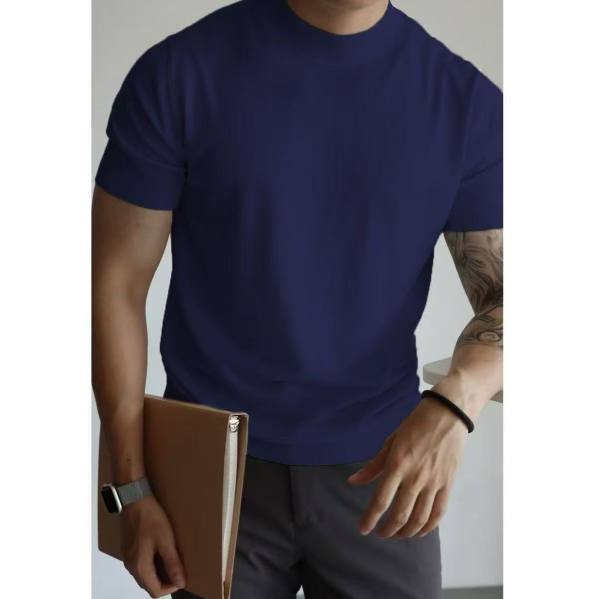 01 Short Sleeve Knitted round Tshirt